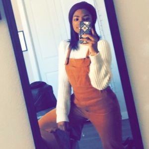 Meet your Posher, Rae